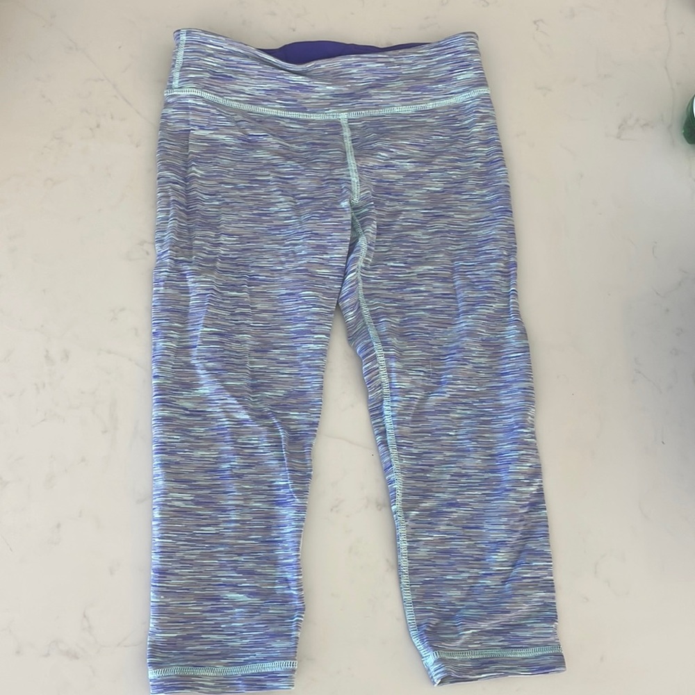 Ivivva by Lululemon Girls Size 12 Capri Leggings